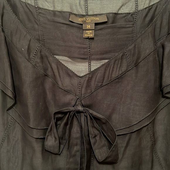 Louis Vuitton Black Sheer Cap sleeved Ruffle Top - Excellent XS/36 - Picture 7 of 15
